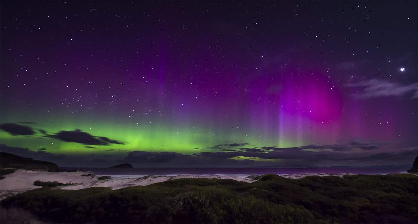 Aurora chasing